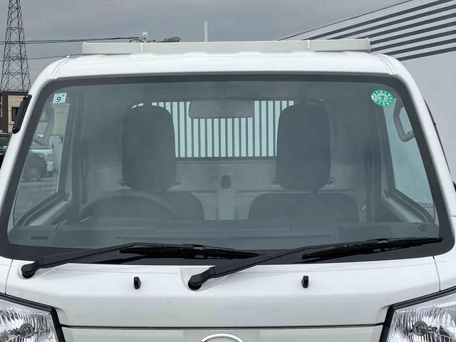 ハイゼットトラック 多目的ダンプ　Ｈ／Ｌ切替４ＷＤ　５速マニュアル　ＰＴＯ式多目的ダンプ　リヤ４枚リーフスプリング　エアコン　パワーステアリング　横滑り防止装置　運転席・助手席エアバッグ　荷台作業灯　アイドリングストップ（14枚目）