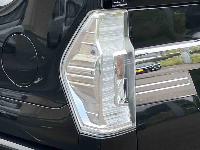 タント カスタムＸ　トップエディションＳＡＩＩ　２ＷＤ　ＣＶＴ　６６０ｃｃ　両側スライドドア　社外ナビ　バックモニター　被害軽減ブレーキ　横滑り防止装置　ＡＢＳ　アイドリングストップ　プッシュボタンスタート　ベンチシート　オートエアコン（13枚目）