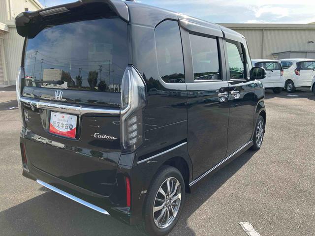 N-BOXカスタム L 4WD CVT 660cc 電動スライドドア ディスプレイオーディオ オートエアコン バックモニター 運転席・助手席エアバッグ ABS クルーズコントロール 車検整備付(5枚目)