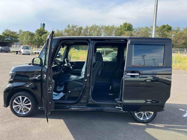 N-BOXカスタム L 4WD CVT 660cc 電動スライドドア ディスプレイオーディオ オートエアコン バックモニター 運転席・助手席エアバッグ ABS クルーズコントロール 車検整備付(28枚目)