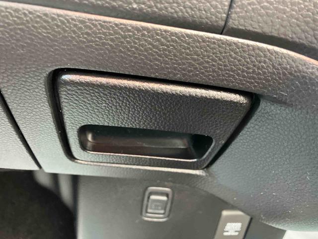 N-BOXカスタム L 4WD CVT 660cc 電動スライドドア ディスプレイオーディオ オートエアコン バックモニター 運転席・助手席エアバッグ ABS クルーズコントロール 車検整備付(62枚目)