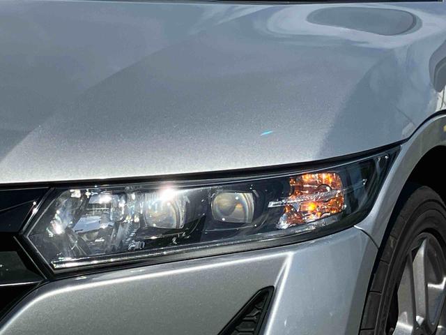 S660 β 2WD CVT 660cc ターボ パドルシフト ETC車載器 ABS 横滑り防止装置 オートエアコン 運転席・助手席エアバッグ ABS パワーウィンドウ 集中ドアロック(4枚目)