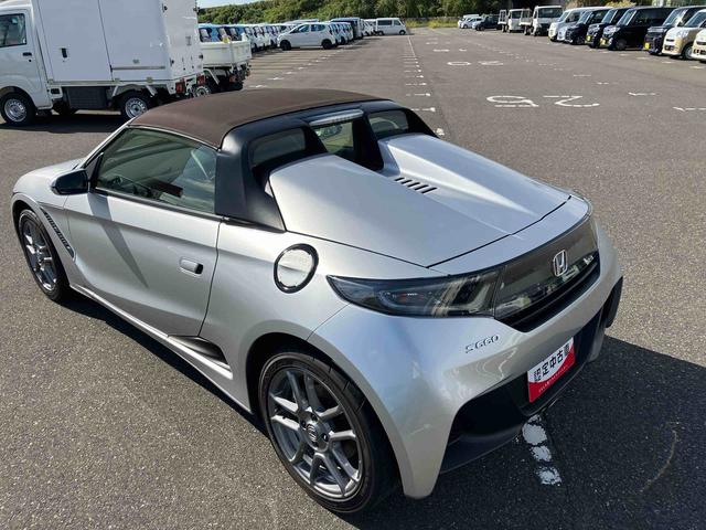 S660 β 2WD CVT 660cc ターボ パドルシフト ETC車載器 ABS 横滑り防止装置 オートエアコン 運転席・助手席エアバッグ ABS パワーウィンドウ 集中ドアロック(12枚目)