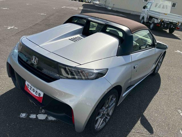 S660 β 2WD CVT 660cc ターボ パドルシフト ETC車載器 ABS 横滑り防止装置 オートエアコン 運転席・助手席エアバッグ ABS パワーウィンドウ 集中ドアロック(18枚目)