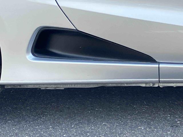 S660 β 2WD CVT 660cc ターボ パドルシフト ETC車載器 ABS 横滑り防止装置 オートエアコン 運転席・助手席エアバッグ ABS パワーウィンドウ 集中ドアロック(21枚目)