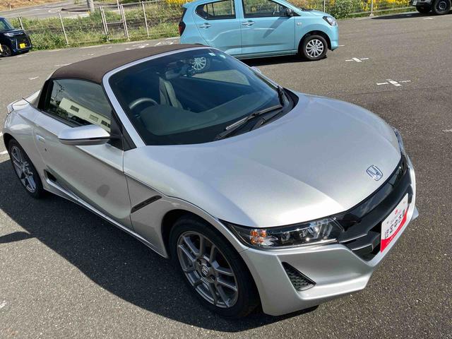 S660 β 2WD CVT 660cc ターボ パドルシフト ETC車載器 ABS 横滑り防止装置 オートエアコン 運転席・助手席エアバッグ ABS パワーウィンドウ 集中ドアロック(23枚目)