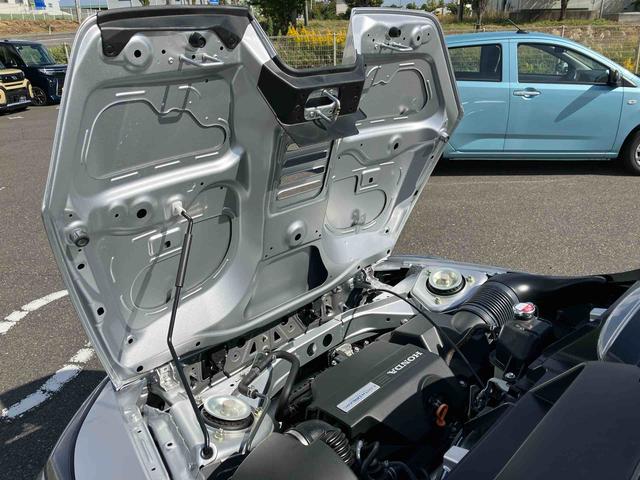 S660 β 2WD CVT 660cc ターボ パドルシフト ETC車載器 ABS 横滑り防止装置 オートエアコン 運転席・助手席エアバッグ ABS パワーウィンドウ 集中ドアロック(36枚目)