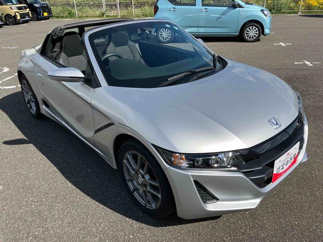 S660 β 2WD CVT 660cc ターボ パドルシフト ETC車載器 ABS 横滑り防止装置 オートエアコン 運転席・助手席エアバッグ ABS パワーウィンドウ 集中ドアロック(41枚目)