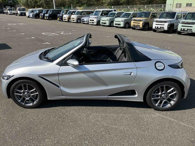 S660 β 2WD CVT 660cc ターボ パドルシフト ETC車載器 ABS 横滑り防止装置 オートエアコン 運転席・助手席エアバッグ ABS パワーウィンドウ 集中ドアロック(47枚目)