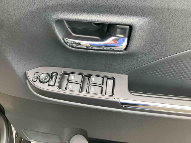 タント カスタムＲＳリミテッド　ターボ　２ＷＤ　ＣＶＴ　６６０ｃｃ　ターボ　両側電動スライドドア　衝突被害軽減ブレーキ　横滑り防止装置　ＡＢＳ　アイドリングストップ　プッシュボタンスタート　クルーズコントロール　届出済未使用車（21枚目）