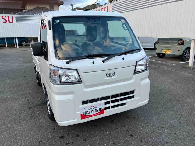 ハイゼットトラック スタンダード　農用スペシャル　４ＷＤ　ＣＶＴ　６６０ｃｃ　衝突被害軽減ブレーキ　横滑り防止装置　ＡＢＳ　アイドリングストップ　マニュアルエアコン　パワーステアリング　運転席・助手席エアバッグ　荷台作業灯　届出済未使用車（9枚目）