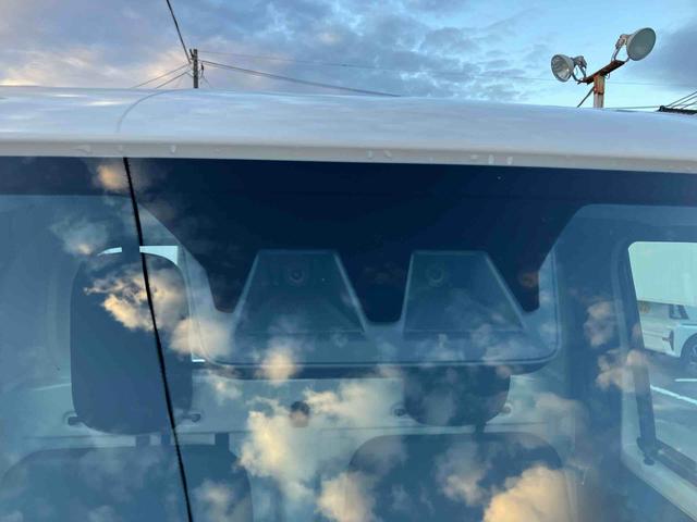 ハイゼットトラック スタンダード　農用スペシャル　４ＷＤ　ＣＶＴ　６６０ｃｃ　衝突被害軽減ブレーキ　横滑り防止装置　ＡＢＳ　アイドリングストップ　マニュアルエアコン　パワーステアリング　運転席・助手席エアバッグ　荷台作業灯　届出済未使用車（16枚目）