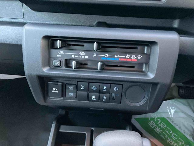 ハイゼットトラック スタンダード　農用スペシャル　４ＷＤ　ＣＶＴ　６６０ｃｃ　衝突被害軽減ブレーキ　横滑り防止装置　ＡＢＳ　アイドリングストップ　マニュアルエアコン　パワーステアリング　運転席・助手席エアバッグ　荷台作業灯　届出済未使用車（27枚目）