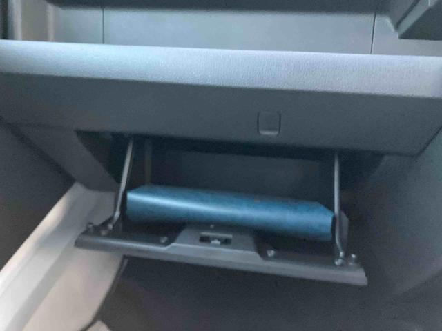 ハイゼットトラック スタンダード　農用スペシャル　４ＷＤ　ＣＶＴ　６６０ｃｃ　衝突被害軽減ブレーキ　横滑り防止装置　ＡＢＳ　アイドリングストップ　マニュアルエアコン　パワーステアリング　運転席・助手席エアバッグ　荷台作業灯　届出済未使用車（30枚目）