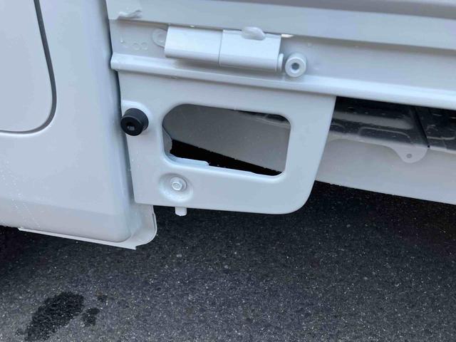 ハイゼットトラック スタンダード　農用スペシャル　４ＷＤ　ＣＶＴ　６６０ｃｃ　衝突被害軽減ブレーキ　横滑り防止装置　ＡＢＳ　アイドリングストップ　マニュアルエアコン　パワーステアリング　運転席・助手席エアバッグ　荷台作業灯　届出済未使用車（55枚目）