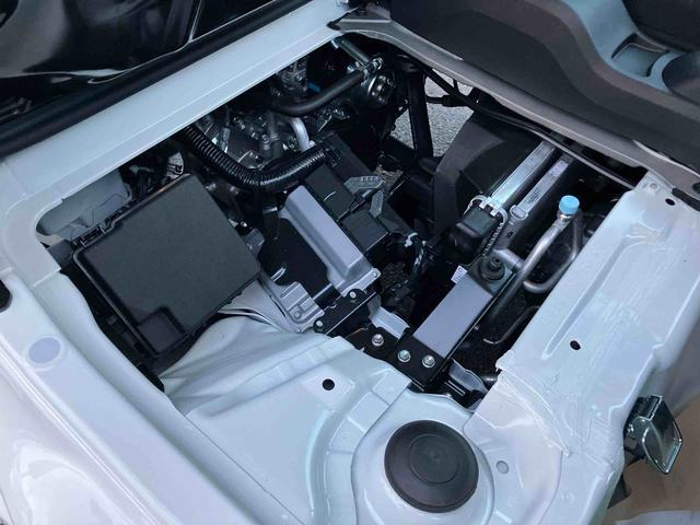 ハイゼットトラック スタンダード　農用スペシャル　４ＷＤ　ＣＶＴ　６６０ｃｃ　衝突被害軽減ブレーキ　横滑り防止装置　ＡＢＳ　アイドリングストップ　マニュアルエアコン　パワーステアリング　運転席・助手席エアバッグ　荷台作業灯　届出済未使用車（67枚目）