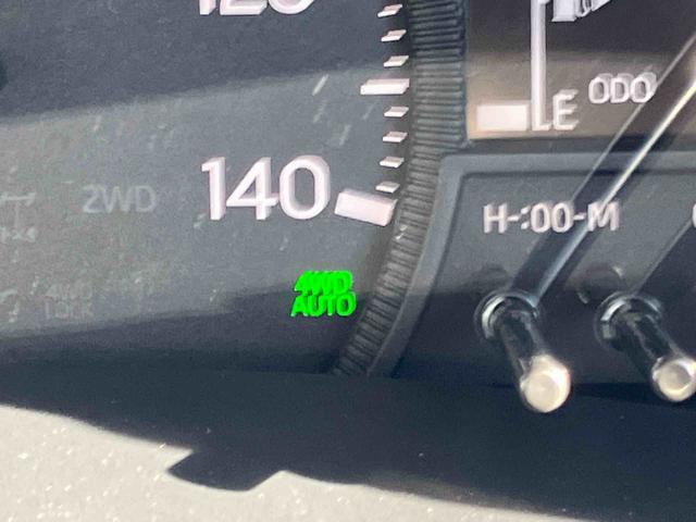 ハイゼットトラック ジャンボエクストラ　４ＷＤ　ＣＶＴ　６６０ｃｃ　衝突被害軽減ブレーキ　横滑り防止装置　ＡＢＳ　アイドリングストップ　プッシュボタンスタート　マニュアルエアコン　パワーステアリング　前席パワーウィンドウ　届出済未使用車（51枚目）