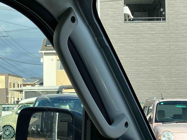 ハイゼットトラック ジャンボエクストラ　４ＷＤ　ＣＶＴ　６６０ｃｃ　衝突被害軽減ブレーキ　横滑り防止装置　ＡＢＳ　アイドリングストップ　プッシュボタンスタート　マニュアルエアコン　パワーステアリング　前席パワーウィンドウ　届出済未使用車（59枚目）