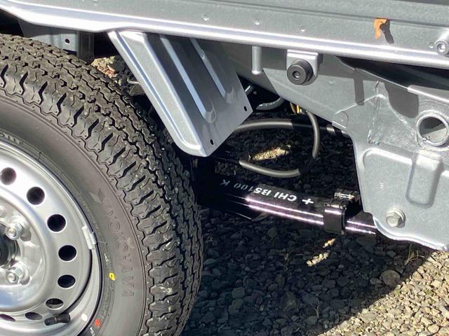 ハイゼットトラック ジャンボエクストラ　４ＷＤ　ＣＶＴ　６６０ｃｃ　衝突被害軽減ブレーキ　横滑り防止装置　ＡＢＳ　アイドリングストップ　プッシュボタンスタート　マニュアルエアコン　パワーステアリング　前席パワーウィンドウ　届出済未使用車（79枚目）