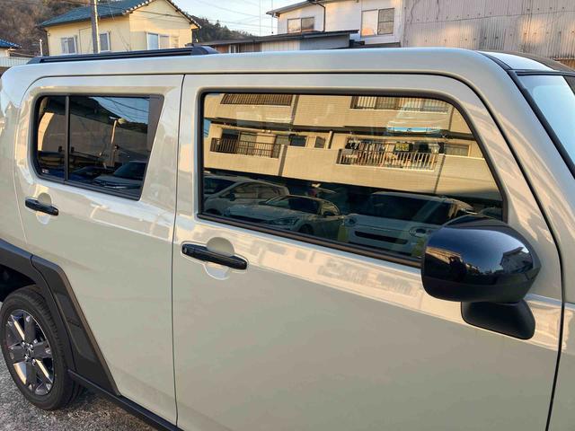 タフト Ｇターボ　ダーククロムベンチャー　スマートアシスト　２ＷＤ　ターボ　シートヒーター　スカイフィールトップ　電動パーキングブレーキ　オートホールド機能　全車速追従機能付ＡＣＣ　　　誤発進抑制制御機能　衝突回避支援ブレーキ機能（24枚目）