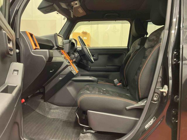 タフト Ｇターボ　４ＷＤ　６６０ｃｃ　スカイフィールトップ　衝突被害軽減ブレーキ　横滑り防止装置　ＡＢＳ　アイドリングストップ　プッシュボタンスタート　ナビ　クルーズコントロール　前席シートヒーター　車検整備付（28枚目）