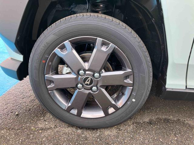 タフト Ｇターボ　ダーククロムベンチャー　届出済未使用車　２ＷＤ　ＣＶＴ　６６０ｃｃ　衝突被害軽減ブレーキ　横滑り防止装置　ＡＢＳ　アイドリングストップ　プッシュボタンスタート　ディスプレイオーディオ　バックモニター　クルーズコントロール　届出済未使用車（12枚目）