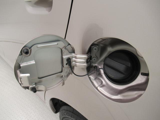 Lセレクション キーレスエントリー CDチューナー エアコン パワーステアリング パワーウィンドウ 運転席エアバッグ 電動格納式ドアミラー ティーゼットデオプラス(5枚目)