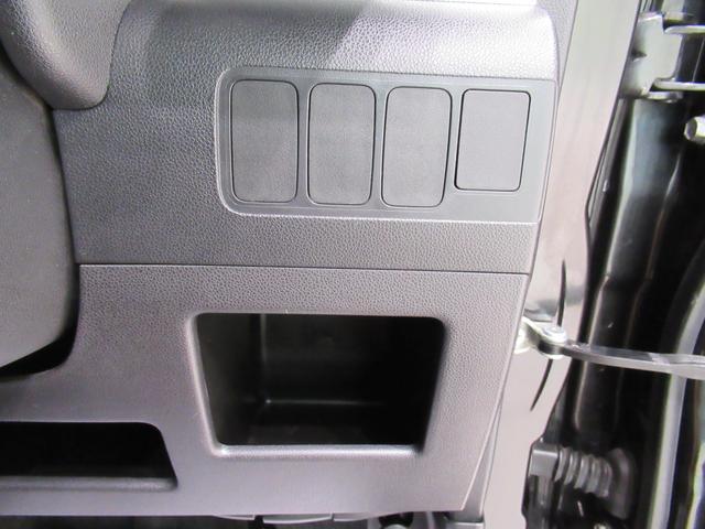 カスタムＸ　キーフリー　電動格納式ドアミラー　エアコン　パワーステアリング　パワーウィンドウ　運転席エアバッグ　ＡＢＳ　ティーゼットデオプラス(30枚目)