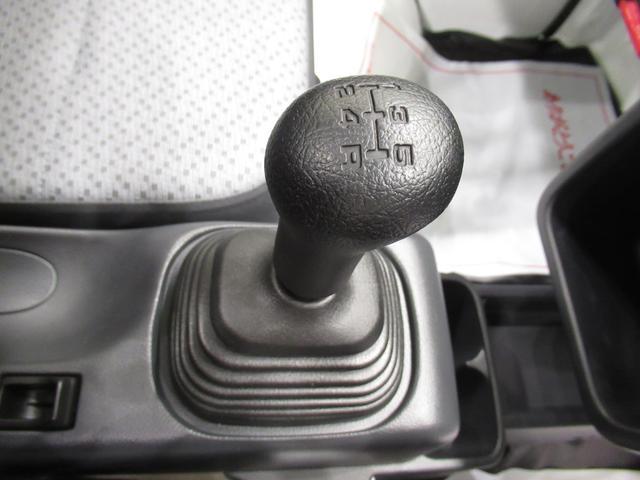 KCエアコン・パワステ農繁仕様 AM/FMラジオ MT5速 4WD 荷台作業灯 エアコン パワーステアリング 運転席エアバッグ ABS ティーゼットデオプラス(17枚目)