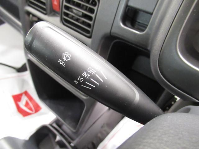 KCエアコン・パワステ農繁仕様 AM/FMラジオ MT5速 4WD 荷台作業灯 エアコン パワーステアリング 運転席エアバッグ ABS ティーゼットデオプラス(21枚目)