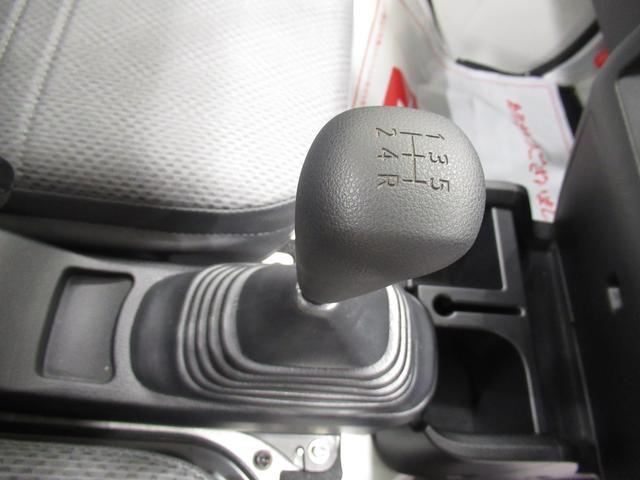 スタンダード オートライト 4WD MT5速 エアコン パワーステアリング 運転席エアバッグ ABS ティーゼットデオプラス(17枚目)