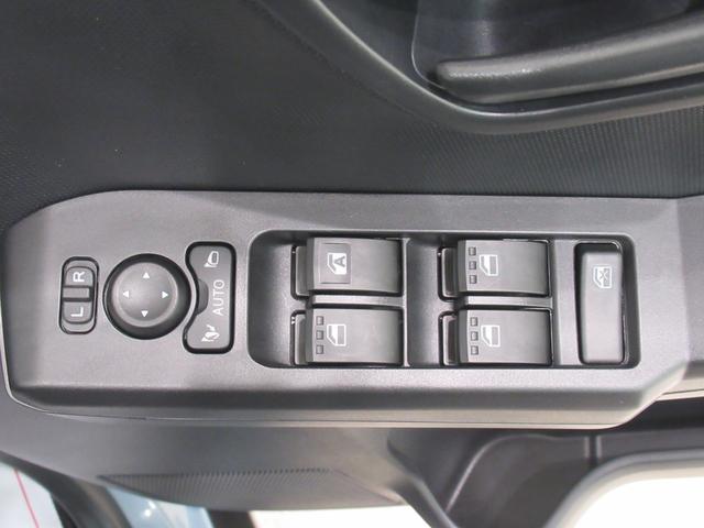 タフト Ｘ　バックモニター　９インチディスプレイオーディオ　ＵＳＢ入力端子　Ｂｌｕｅｔｏｏｔｈ　オートライト　キーフリー　アイドリングストップ　電動パーキングブレーキ　ティーゼットデオプラス（16枚目）