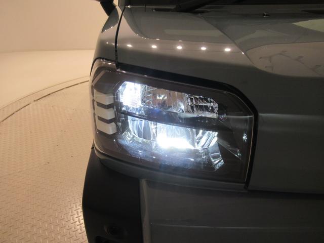 タフト Ｘ　バックモニター　９インチディスプレイオーディオ　ＵＳＢ入力端子　Ｂｌｕｅｔｏｏｔｈ　オートライト　キーフリー　アイドリングストップ　電動パーキングブレーキ　ティーゼットデオプラス（38枚目）