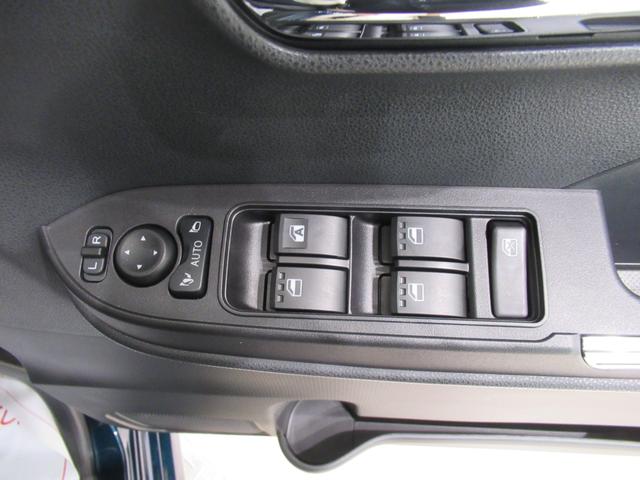タント カスタムＸ　パノラマモニター　７インチナビ　両側パワースライドドア　シートヒーター　ＵＳＢ入力端子　Ｂｌｕｅｔｏｏｔｈ　オートライト　キーフリー　アイドリングストップ　ティーゼットデオプラス（16枚目）