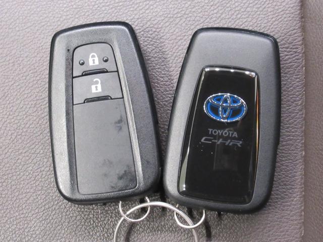 Ｃ－ＨＲ Ｇ　オートライト　キーフリー　電動格納式ドアミラー　エアコン　パワーステアリング　パワーウィンドウ　運転席エアバッグ　ＡＢＳ　ティーゼットデオプラス（53枚目）
