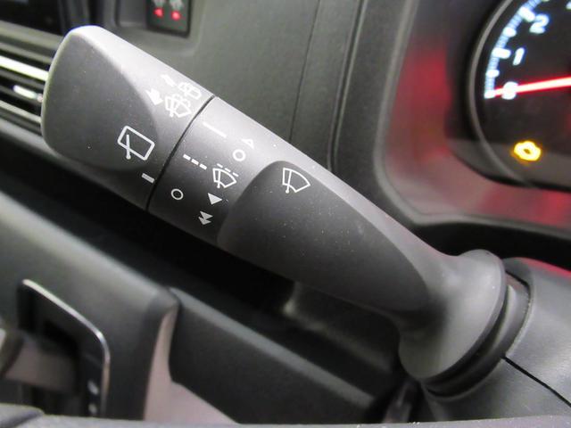 アトレー RS 4WD LEDヘッドランプ バックモニター 9インチディスプレイオーディオ 両側パワースライドドア USB入力端子 Bluetooth オートライト キーフリー アイドリングストップ(20枚目)
