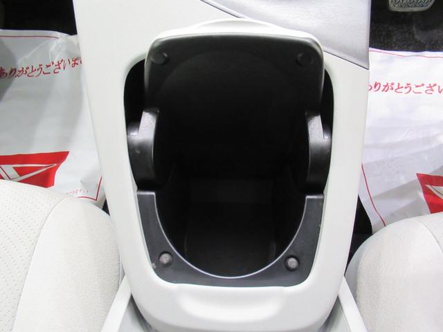 プリウスPHV S シートヒーター オートライト キーフリー 電動格納式ドアミラー エアコン パワーステアリング パワーウィンドウ 運転席エアバッグ ABS ティーゼットデオプラス(30枚目)