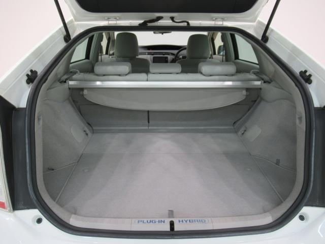 プリウスPHV S シートヒーター オートライト キーフリー 電動格納式ドアミラー エアコン パワーステアリング パワーウィンドウ 運転席エアバッグ ABS ティーゼットデオプラス(40枚目)