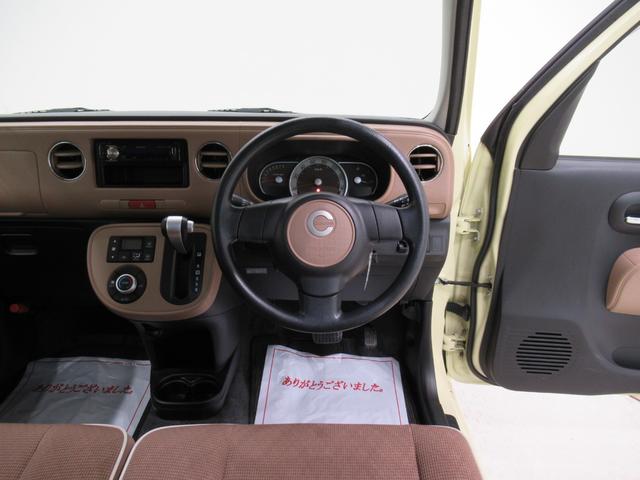 ミラココア ココアプラスＸ　キーフリー　アイドリングストップ　ＣＤチューナー　電動格納式ドアミラー　エアコン　パワーステアリング　パワーウィンドウ　運転席エアバッグ　ＡＢＳ　ティーゼットデオプラス（11枚目）