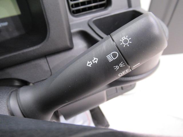 ハイゼットトラック スタンダード　農用スペシャル　４ＷＤ　ＭＴ５速　荷台作業灯　ＣＤチューナー　エアコン　パワーステアリング　運転席エアバッグ　ＡＢＳ　ティーゼットデオプラス（21枚目）