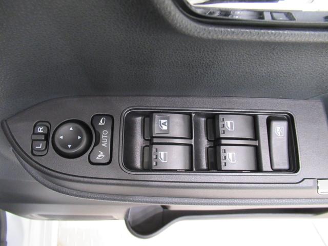 タント カスタムＲＳ　シートヒーター　両側パワースライドドア　オートライト　キーフリー　アイドリングストップ　パノラマモニター　ナビ　ドライブレコーダー　ＵＳＢ入力端子　Ｂｌｕｅｔｏｏｔｈ　ティーゼットデオプラス（15枚目）