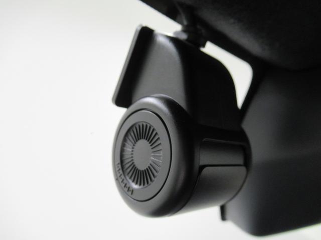 タント カスタムＲＳ　シートヒーター　両側パワースライドドア　オートライト　キーフリー　アイドリングストップ　パノラマモニター　ナビ　ドライブレコーダー　ＵＳＢ入力端子　Ｂｌｕｅｔｏｏｔｈ　ティーゼットデオプラス（18枚目）