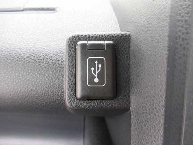 タント カスタムＸ　シートヒーター　両側パワースライドドア　オートライト　キーフリー　パノラマモニター　ナビ　ＵＳＢ入力端子　Ｂｌｕｅｔｏｏｔｈ　ティーゼットデオプラス　エコアイドル非装着車（19枚目）