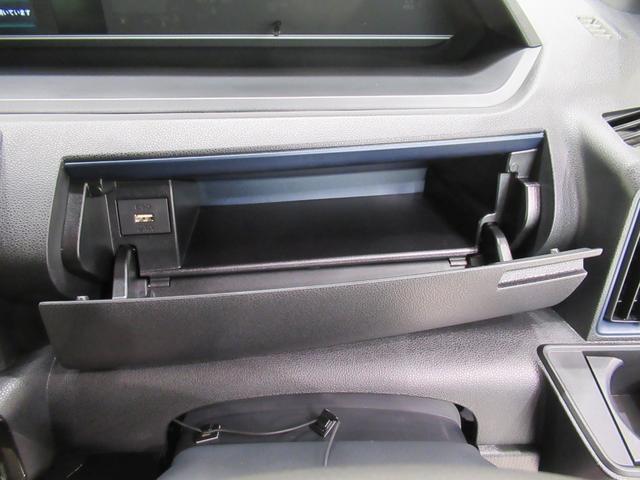 タント カスタムＸ　シートヒーター　両側パワースライドドア　オートライト　キーフリー　パノラマモニター　ナビ　ＵＳＢ入力端子　Ｂｌｕｅｔｏｏｔｈ　ティーゼットデオプラス　エコアイドル非装着車（33枚目）