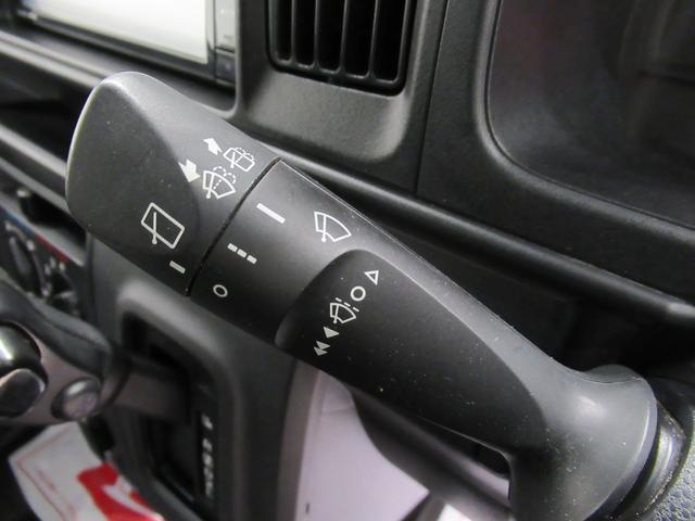 ハイゼットカーゴ デラックス SA3 4WD 両側スライドドア キーレスエントリー アイドリングストップ USB入力端子 衝突被害軽減システム レーンアシスト オートマチックハイビーム ティーゼットデオプラス(18枚目)