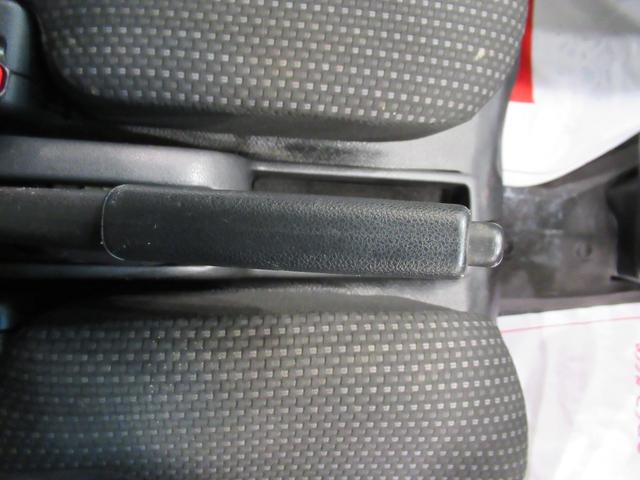 ハイゼットカーゴ デラックス SA3 4WD 両側スライドドア キーレスエントリー アイドリングストップ USB入力端子 衝突被害軽減システム レーンアシスト オートマチックハイビーム ティーゼットデオプラス(22枚目)