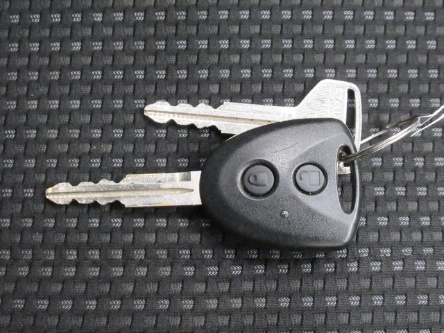 ハイゼットカーゴ デラックス SA3 4WD 両側スライドドア キーレスエントリー アイドリングストップ USB入力端子 衝突被害軽減システム レーンアシスト オートマチックハイビーム ティーゼットデオプラス(49枚目)