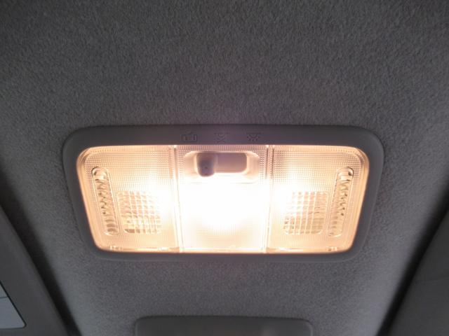 店内はカフェのような雰囲気で、初めてご来店の方でもゆっくりおくつろぎ頂けると思います。（ＷＥＢ展示場除く）