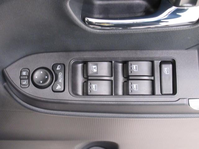 タント カスタムX パノラマモニター 7インチナビ ドライブレコーダー 両側パワースライドドア シートヒーター USB入力端子 Bluetooth オートライト キーフリー アイドリングストップ ティーゼットデオプラス(16枚目)