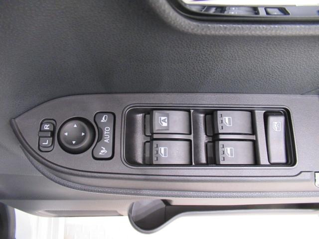 タント カスタムＲＳ　パノラマモニター　７インチナビ　ドライブレコーダー　両側パワースライドドア　シートヒーター　ＵＳＢ入力端子　Ｂｌｕｅｔｏｏｔｈ　オートライト　キーフリー　アイドリングストップ　ティーゼットデオプラス（15枚目）